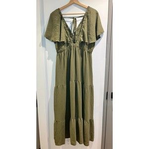 NWT Green Summer Flowy Midi Dress
